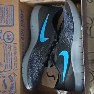 BRAND NEW Nike shoes